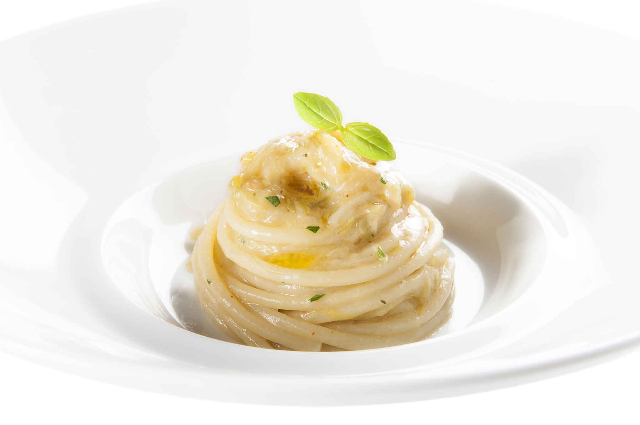 spaghettoni al cipollotto ph Brambilla Serrani