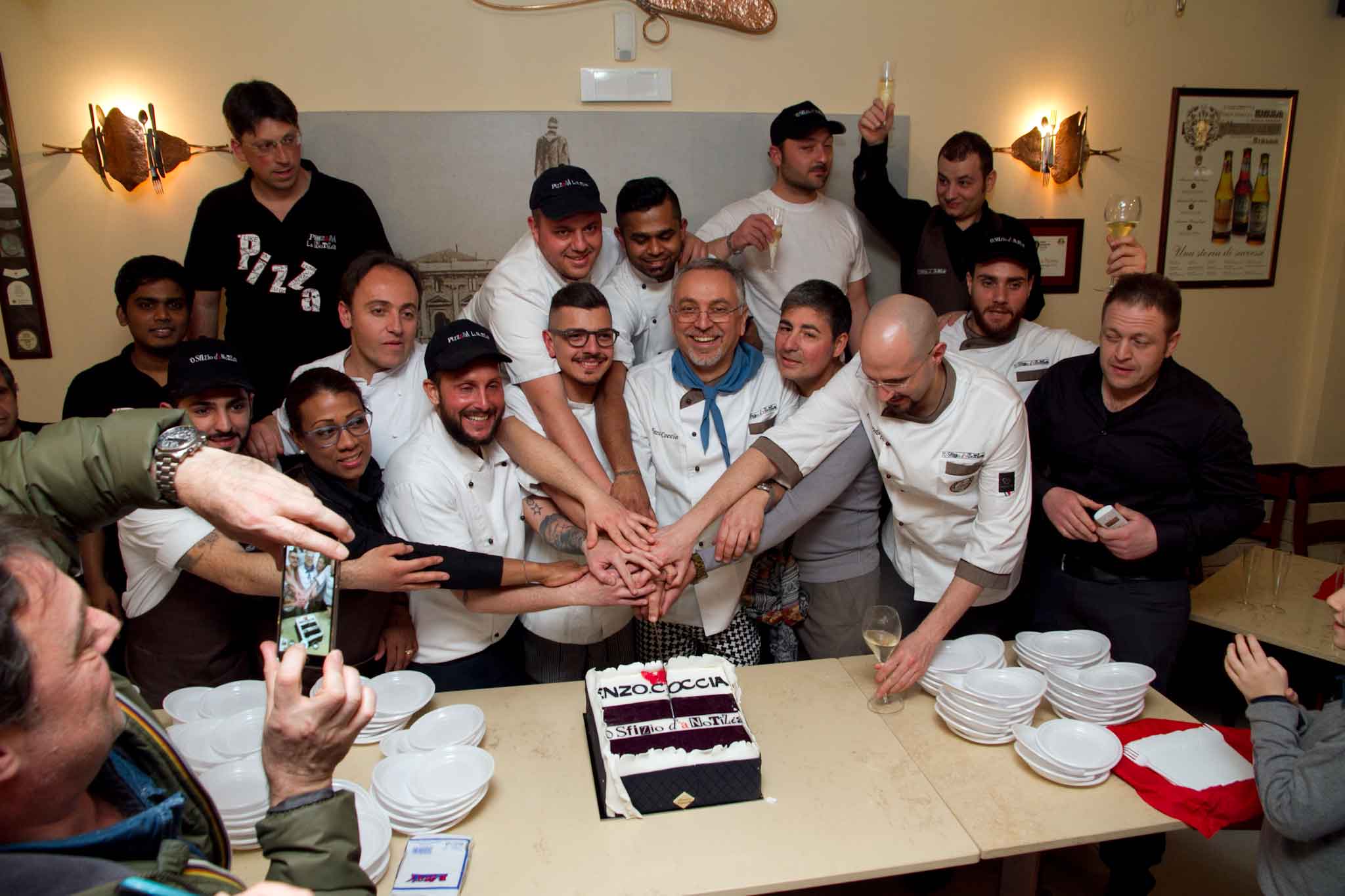 taglio torta Coccia Capparelli