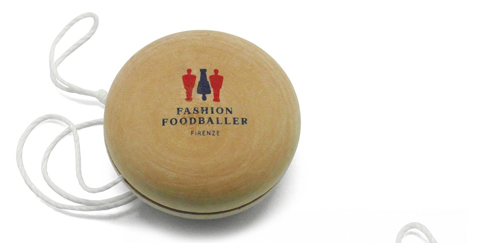 yo-yo-fashion-footballer