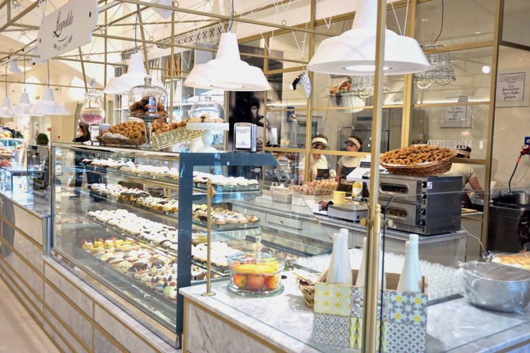 Caserta. La pasticceria Casa Infante apre a Marcianise