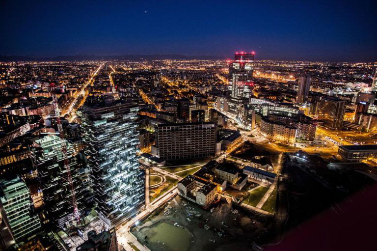 Milano. 5 indirizzi nuovi per mangiare bene e velocemente sotto la torre Unicredit
