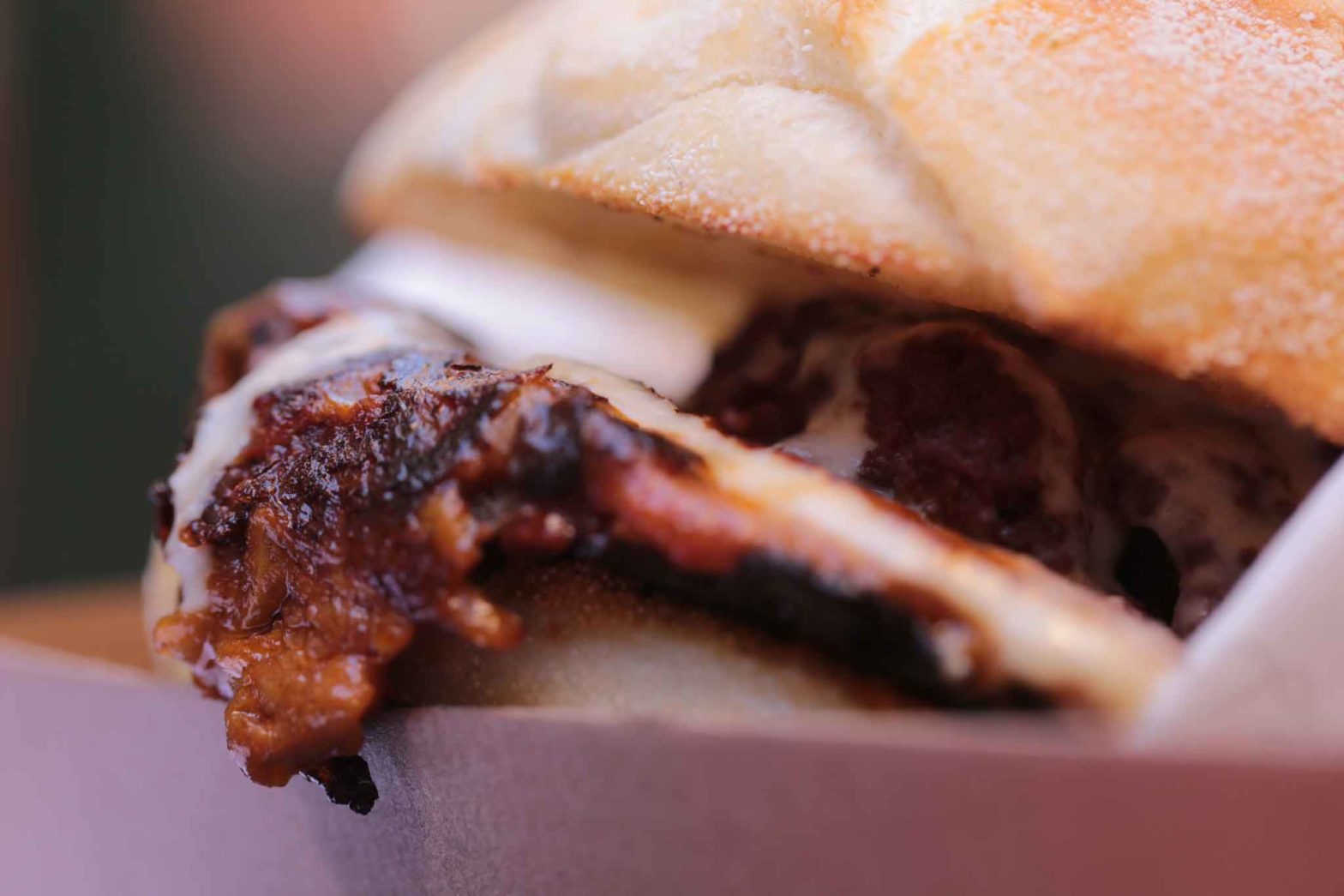 panino Puok Burger Store