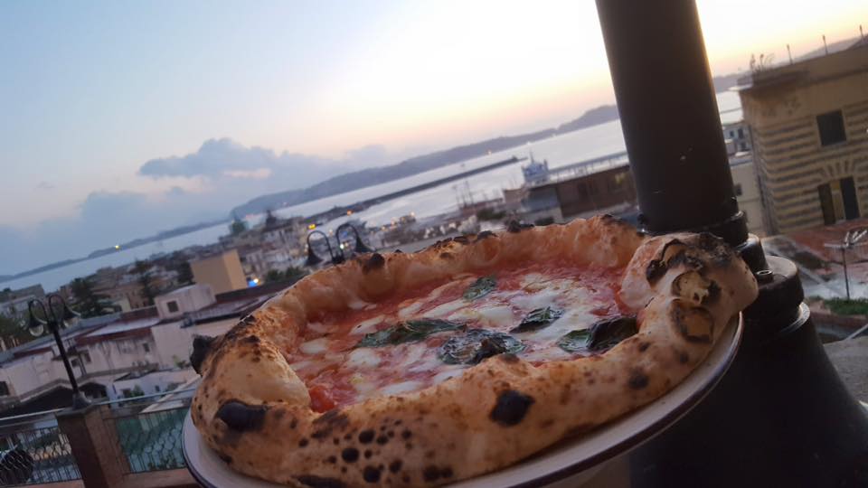 pizza 18 Archi