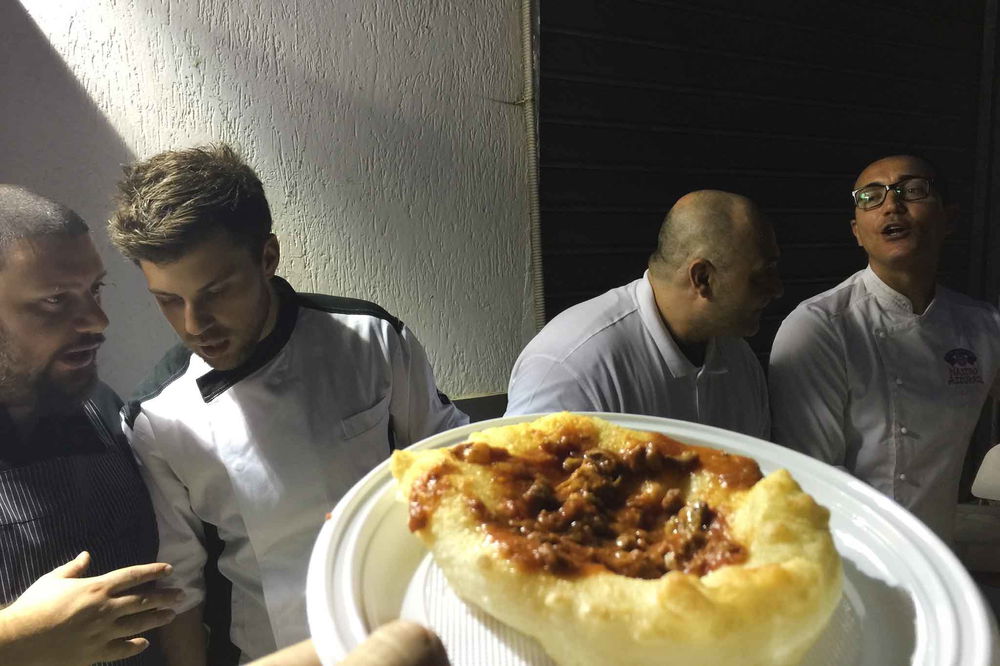 pizza fritta Sorbillo Martucci Cogo