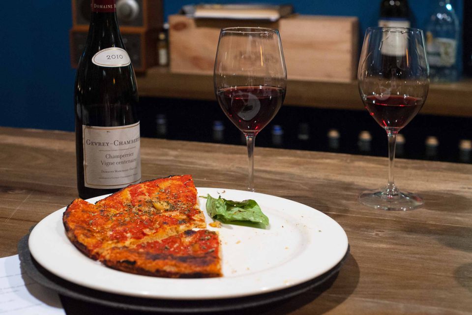 pasqualino-rossi-pizza-vino-borgogna