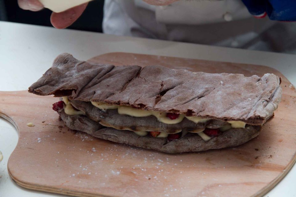 pizza dessert come un millefoglie