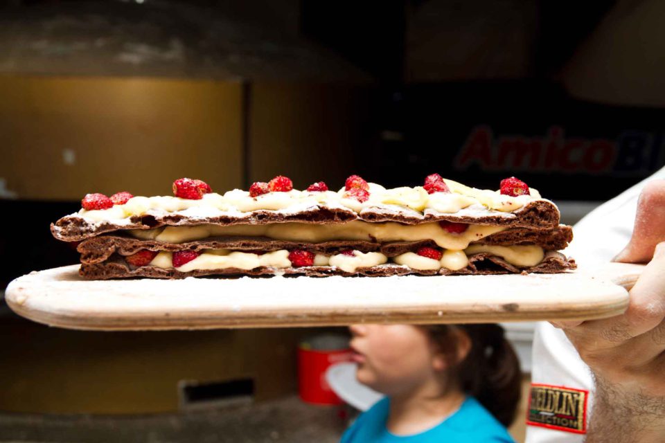 pizza dessert come una millefoglie