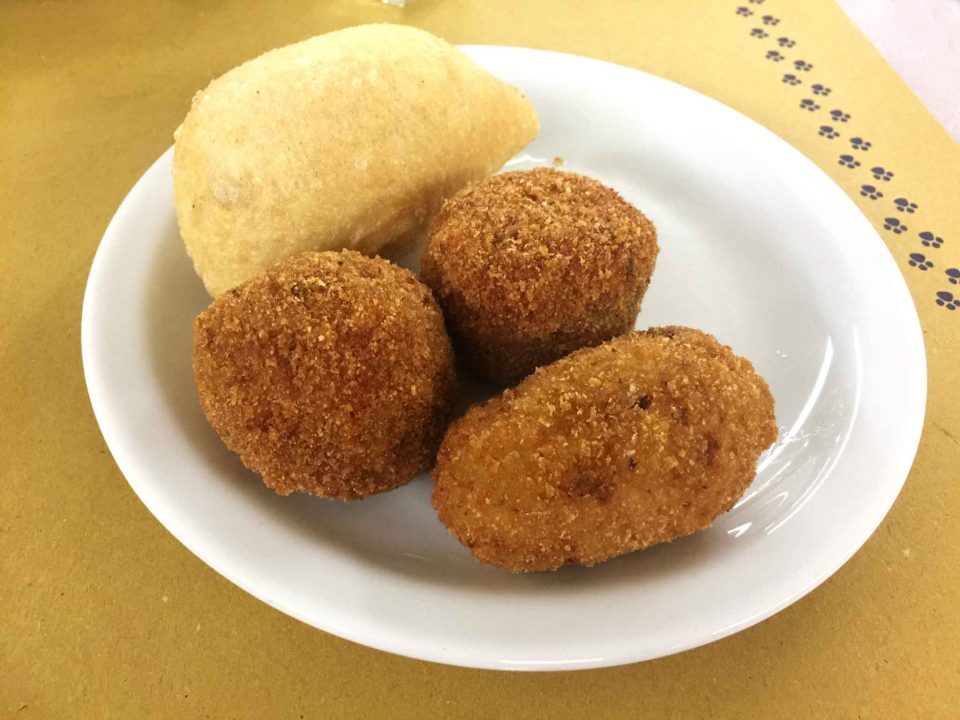fritti-gatta-mangiona