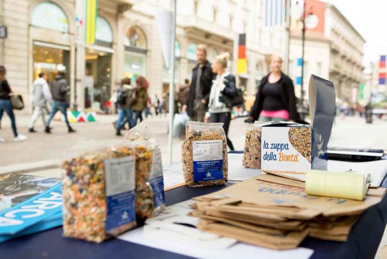Ricetta: la Zuppa Montanara con zucca e legumi di Roberto Valbuzzi per il Progetto Arca