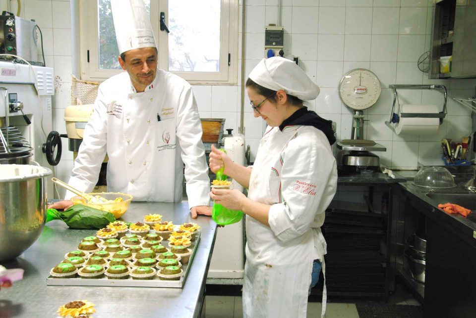 pasticceria-d-elia-teggiano