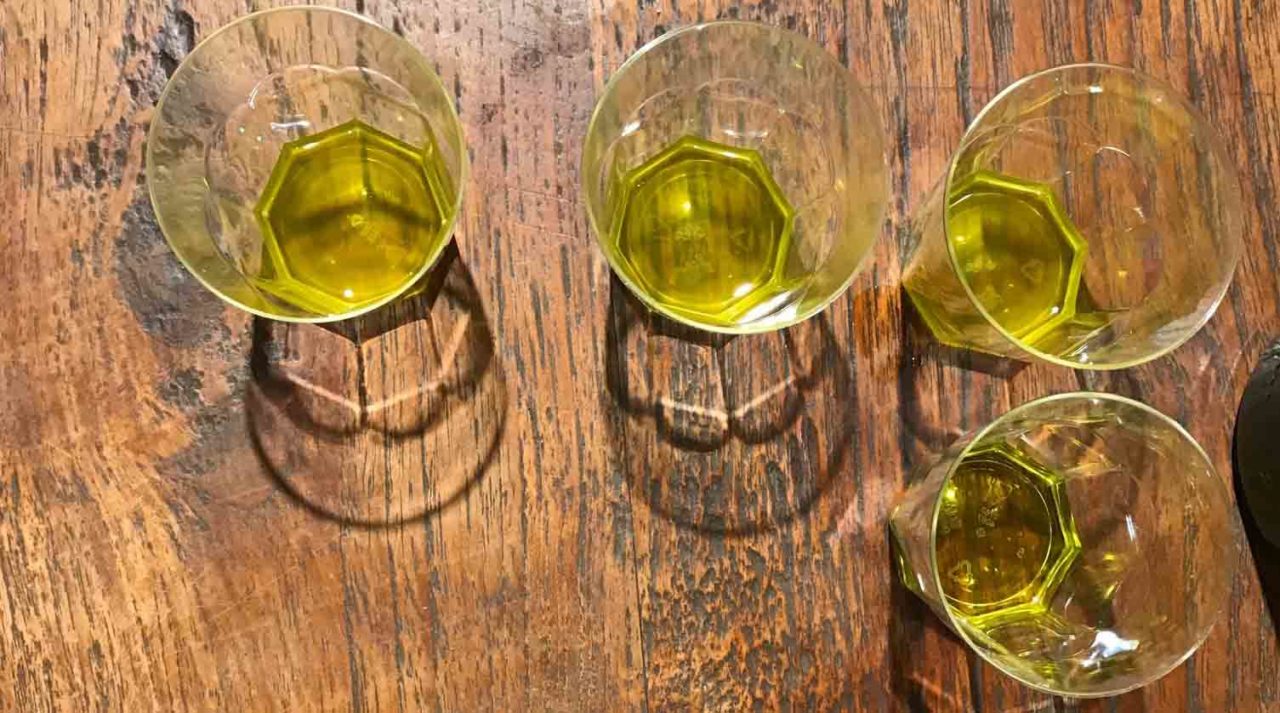 Olio extravergine d’oliva assaggi