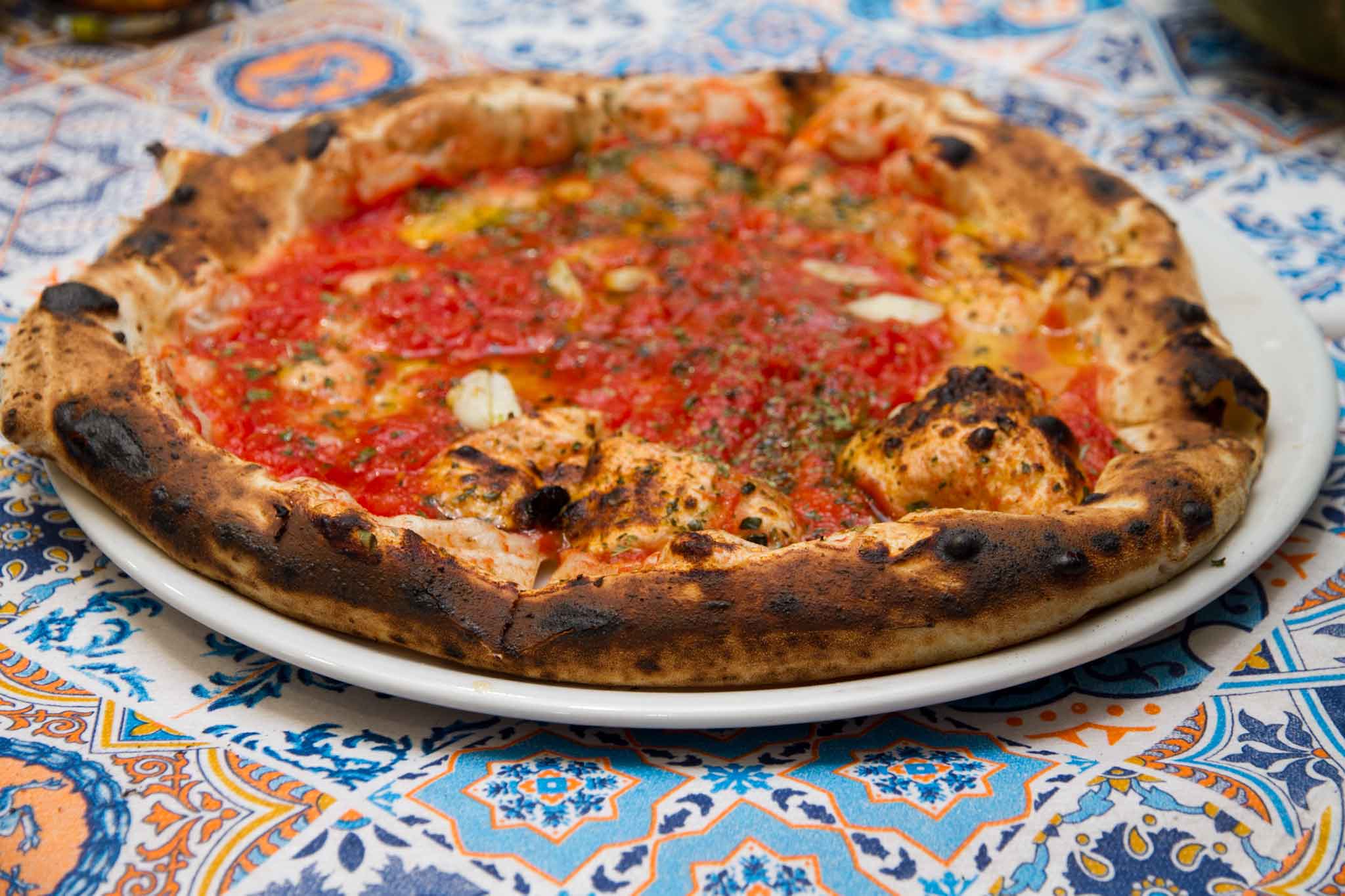 storia della pizza napoletana: la marinara