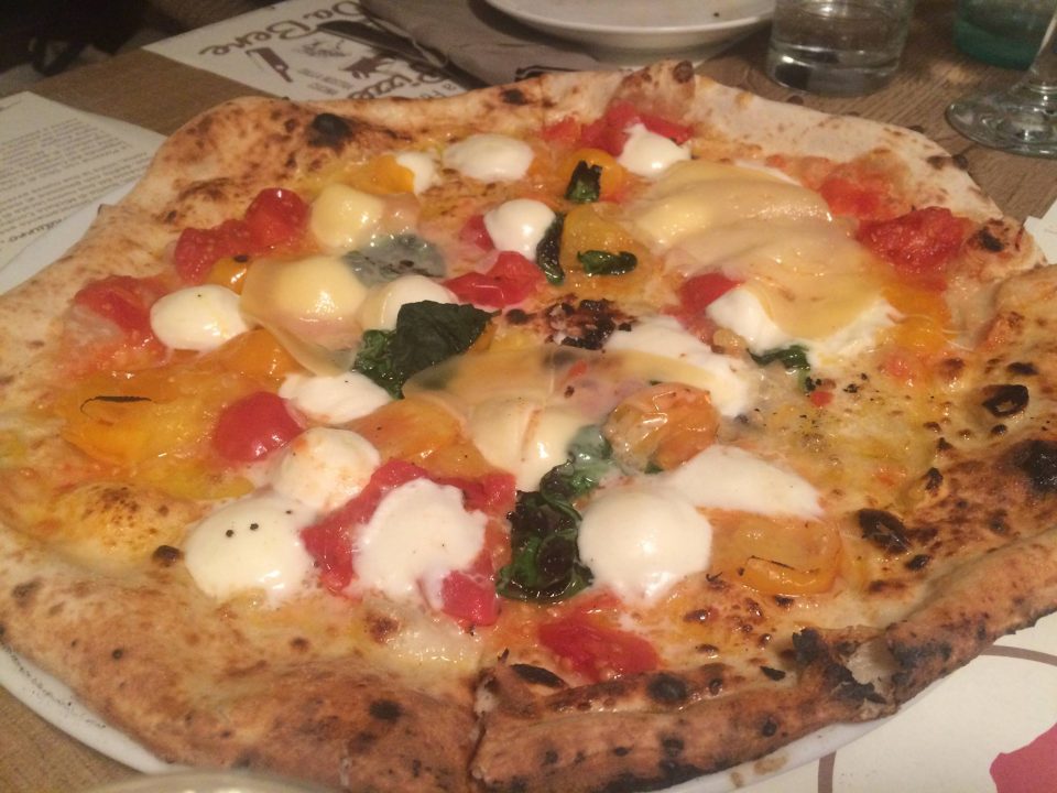 pizzeria-michele-i-condurro-milano-ombra-vesuvio