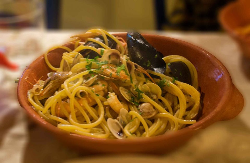 osteria dentro mura molise spaghettone quadrato scoglio