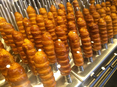 Guerra dei Pizzaioli: il cannone su Parthenope e la tavola dei 500