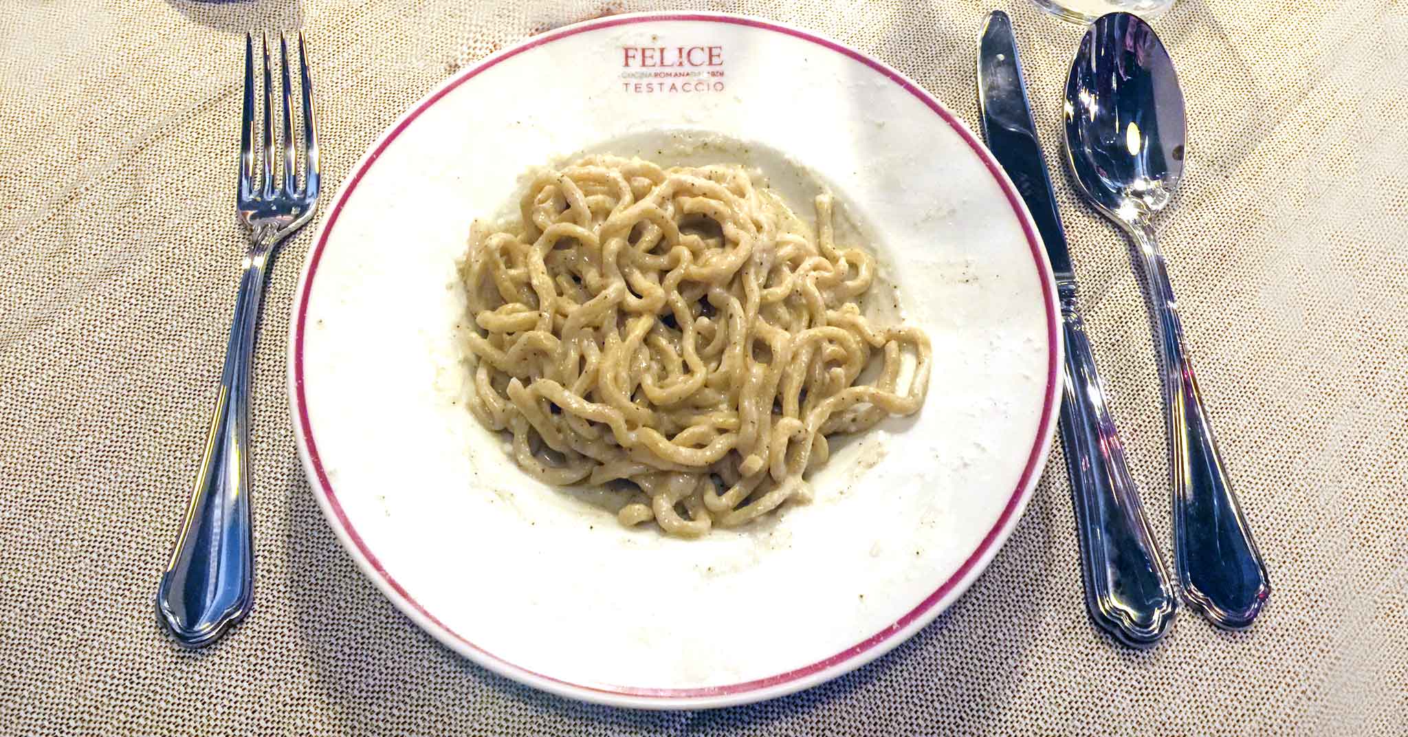 Tonnarelli cacio e pepe