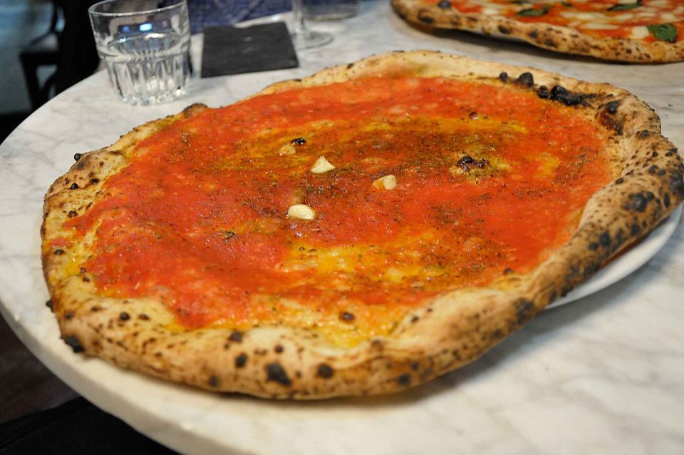 Milano. Pizze e prezzi dell'Antica Pizzeria Da Michele, ora dove era Ricci