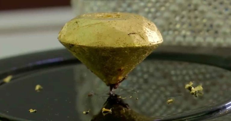 Il cioccolato più costoso del mondo è un diamante da 7.800 €