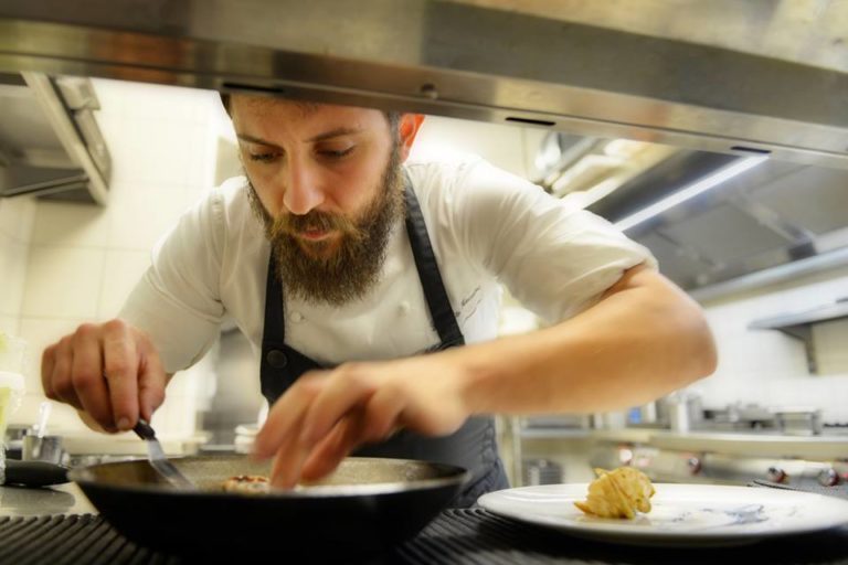 Enrico Bartolini chef più stellato d’Italia tutte le 12 stelle Michelin Enrico Bartolini chef più stellato d’Italia tutte le 12 stelle Michelin