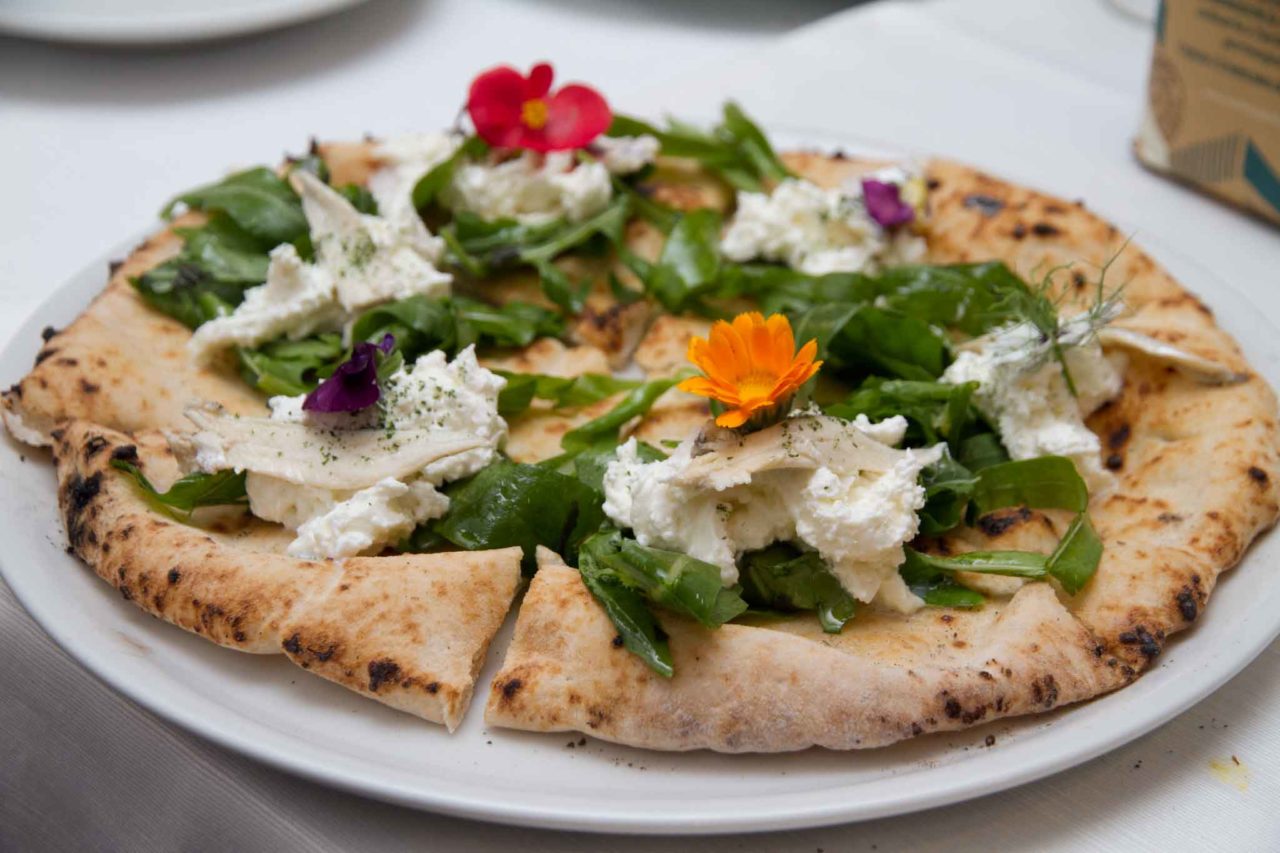 Pizza. Diego Vitagliano apre la pizzeria Gluten free con Sara Palmieri