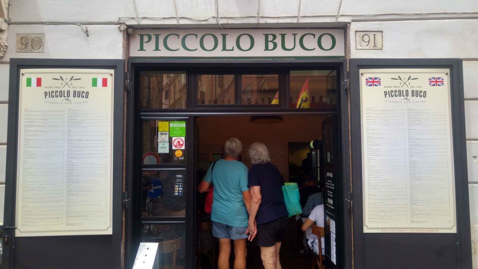 Roma. La pizzeria Piccolo Buco tradisce le alte aspettative