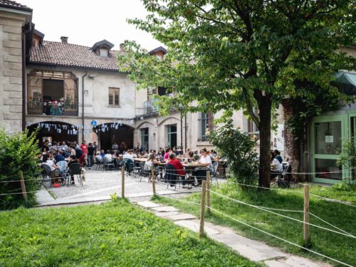 Un posto a milano corte sud aperitivo all’aperto