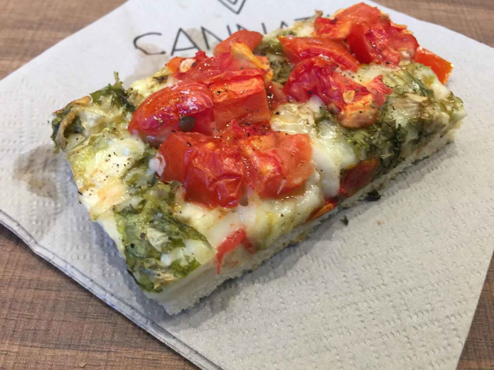 Focaccia messinese Cannata