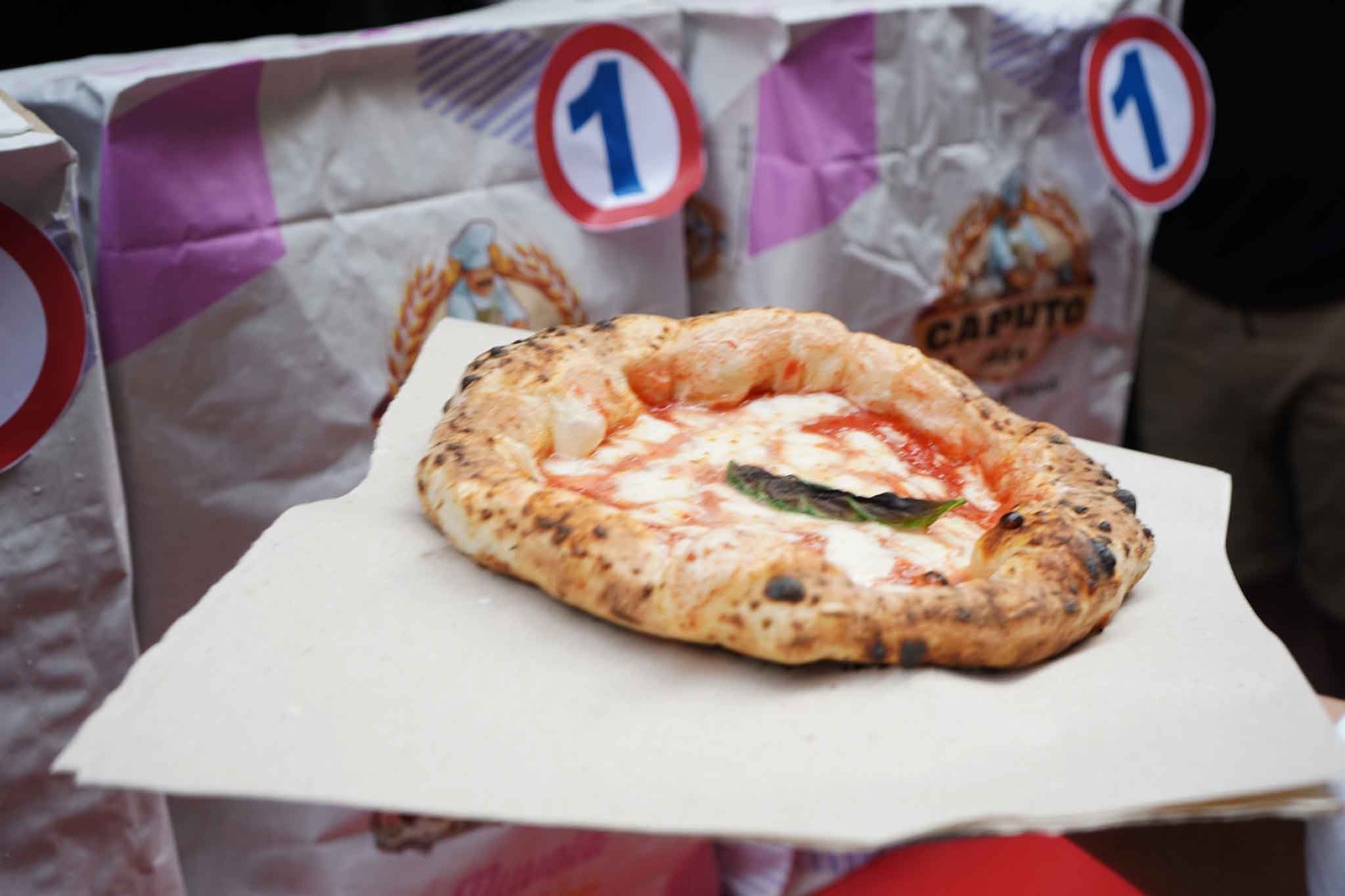 Nuvola, nuova farina per la pizza contemporanea e pulita di Gino Sorbillo