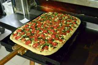 Focaccia messinese senza impasto