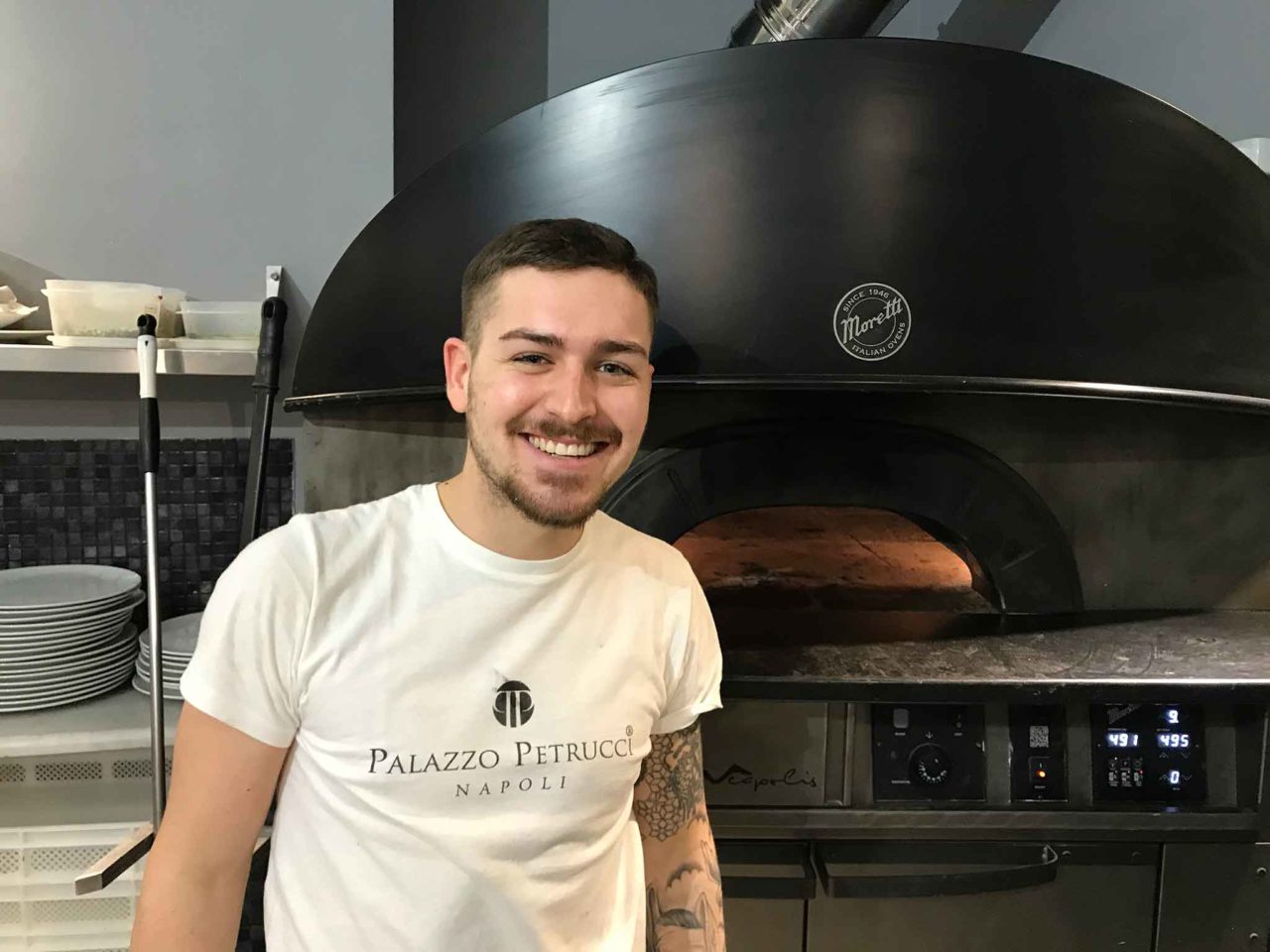 Davide Ruotolo pizzaiolo forno Neapolis