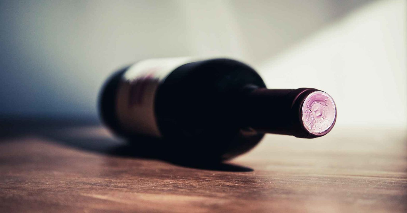 Campari compra il 49% di Tannico