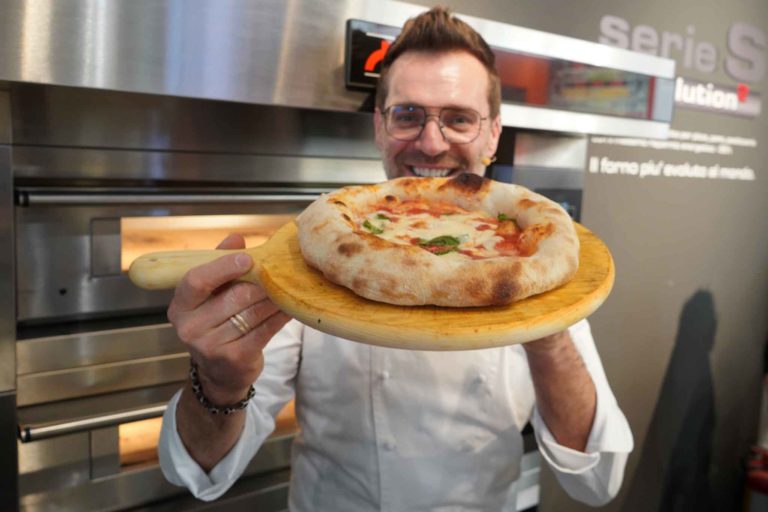 Milano. Renato Bosco apre la nuova pizzeria al Mercato del Duomo