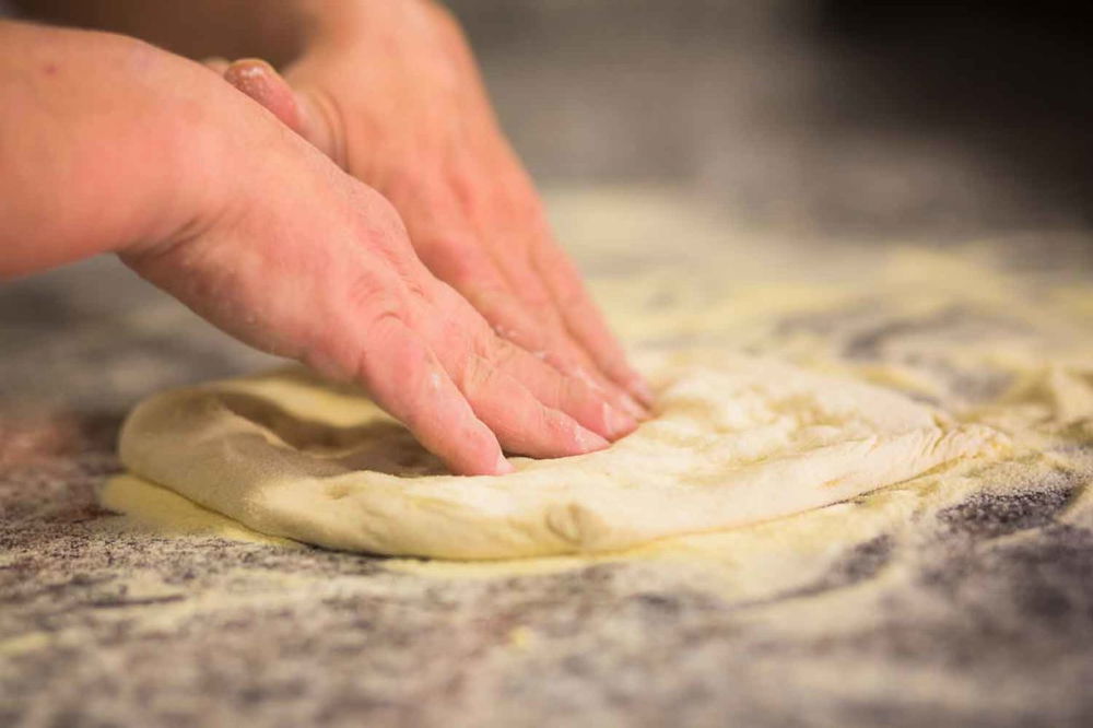 Stesura pizza