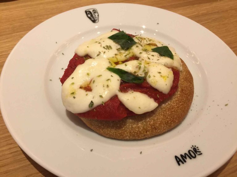 La pizzeria Amor degli Alajmo e altre storie di locali che cambiano insegna