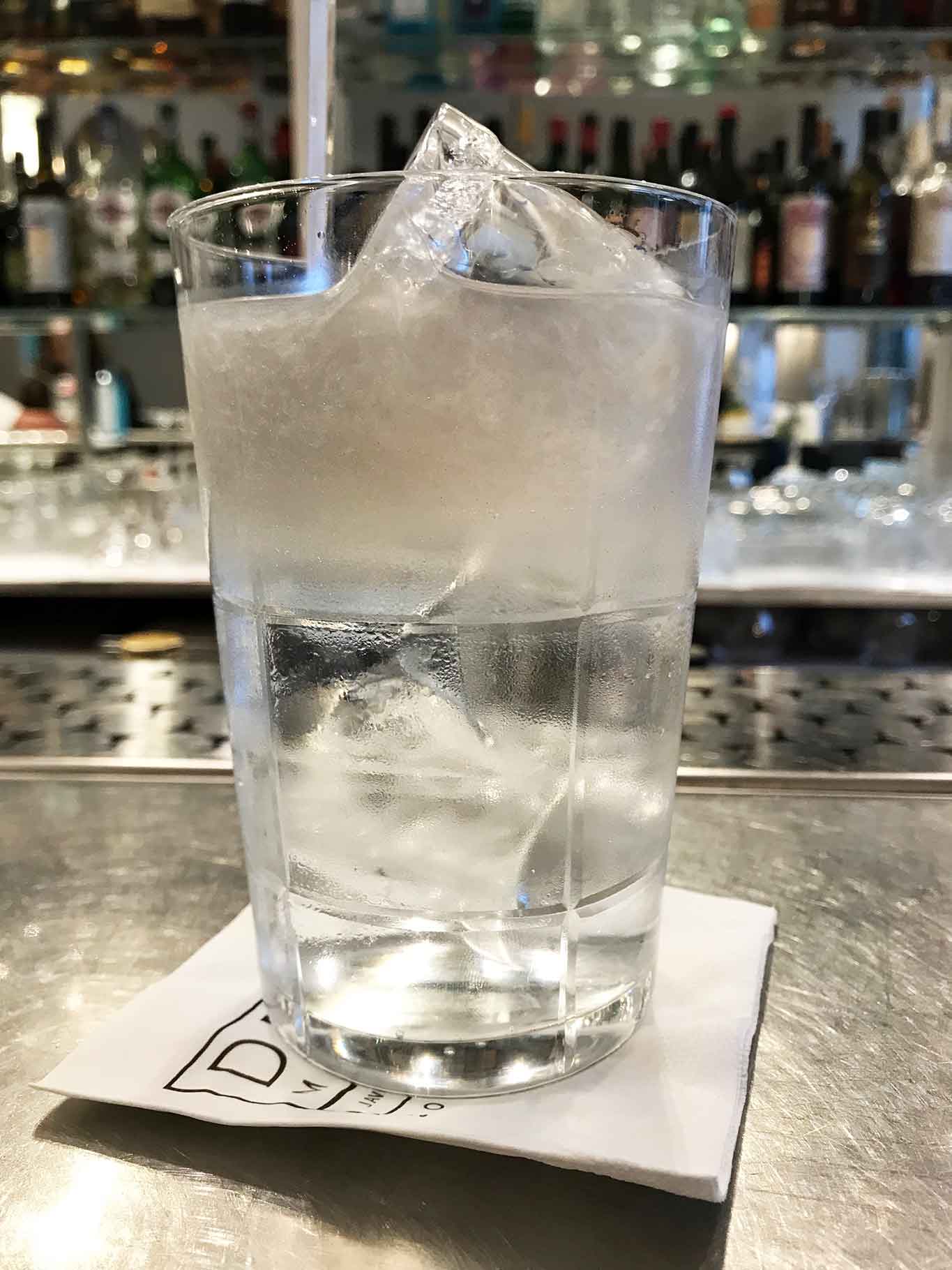 Gin tonic