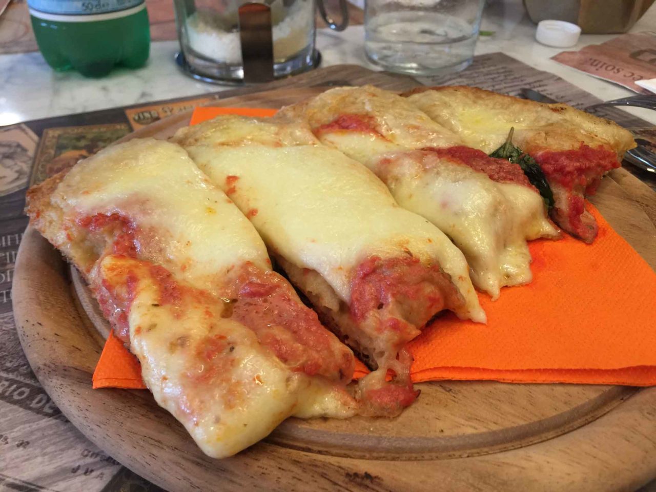Odcafe Mondadori Milano Terrazza Calabritto pizza