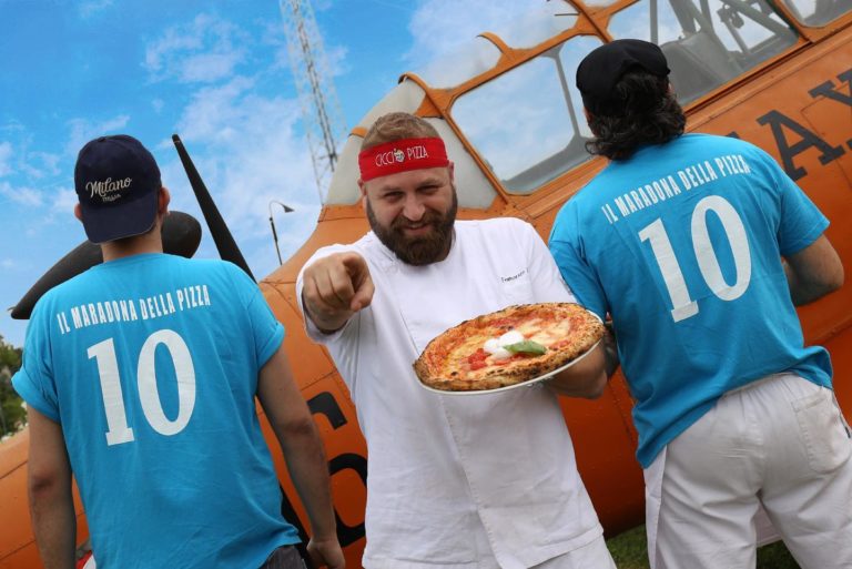 Ciccio Pizza che si dichiara il Maradona della Pizza a Milano, ahimè