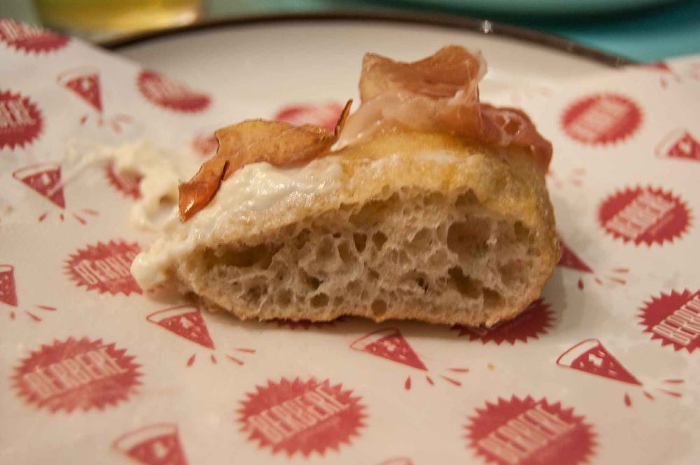 Da Berberè a Roma ora c'è anche la pizza fritta. E la regalano pure