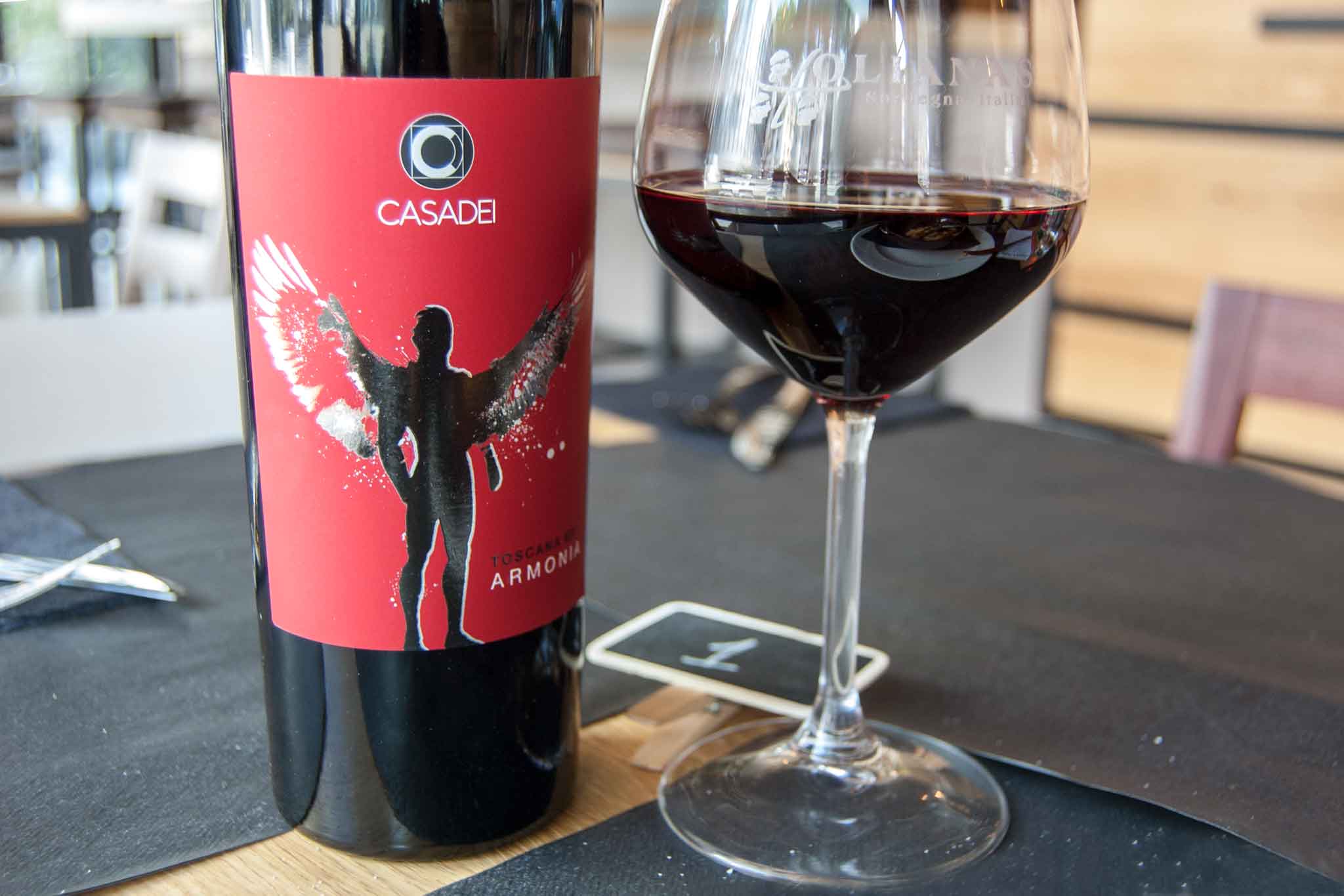 buon vino rosso toscano
