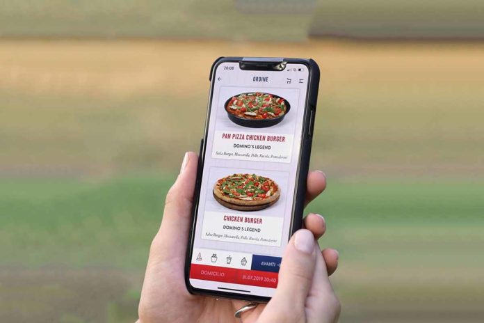 consegna pizza a domicilio contactless delivery