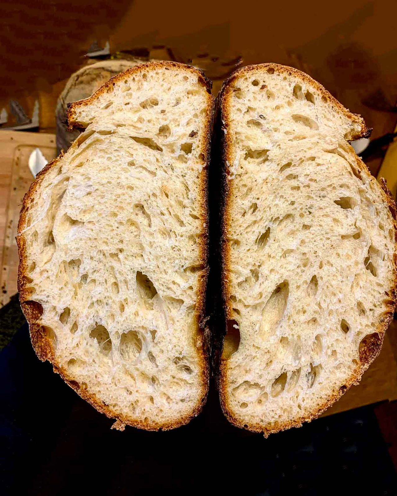 Pane fatto in casa semplice e croccante, la ricetta di Luca Pezzetta