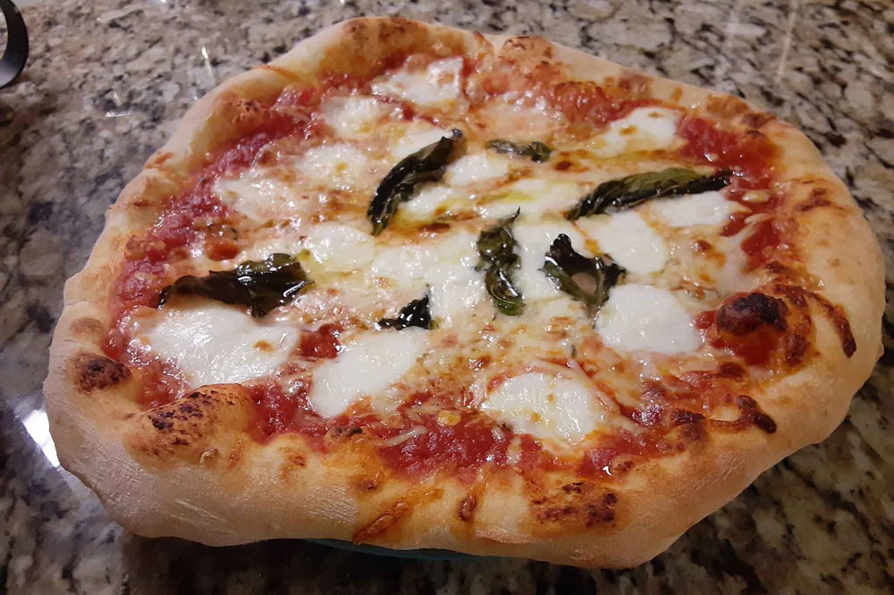 La pizza con la biga sul barbecue resistenza gastronomica oltreoceano