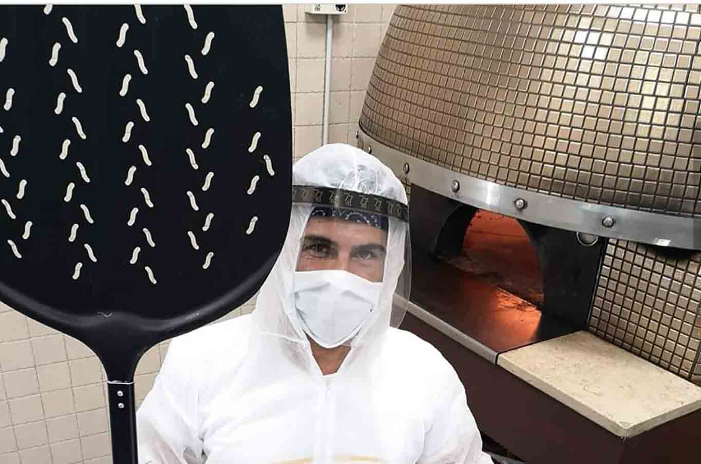 pizzaiolo Nello Rossi coronavirus camice