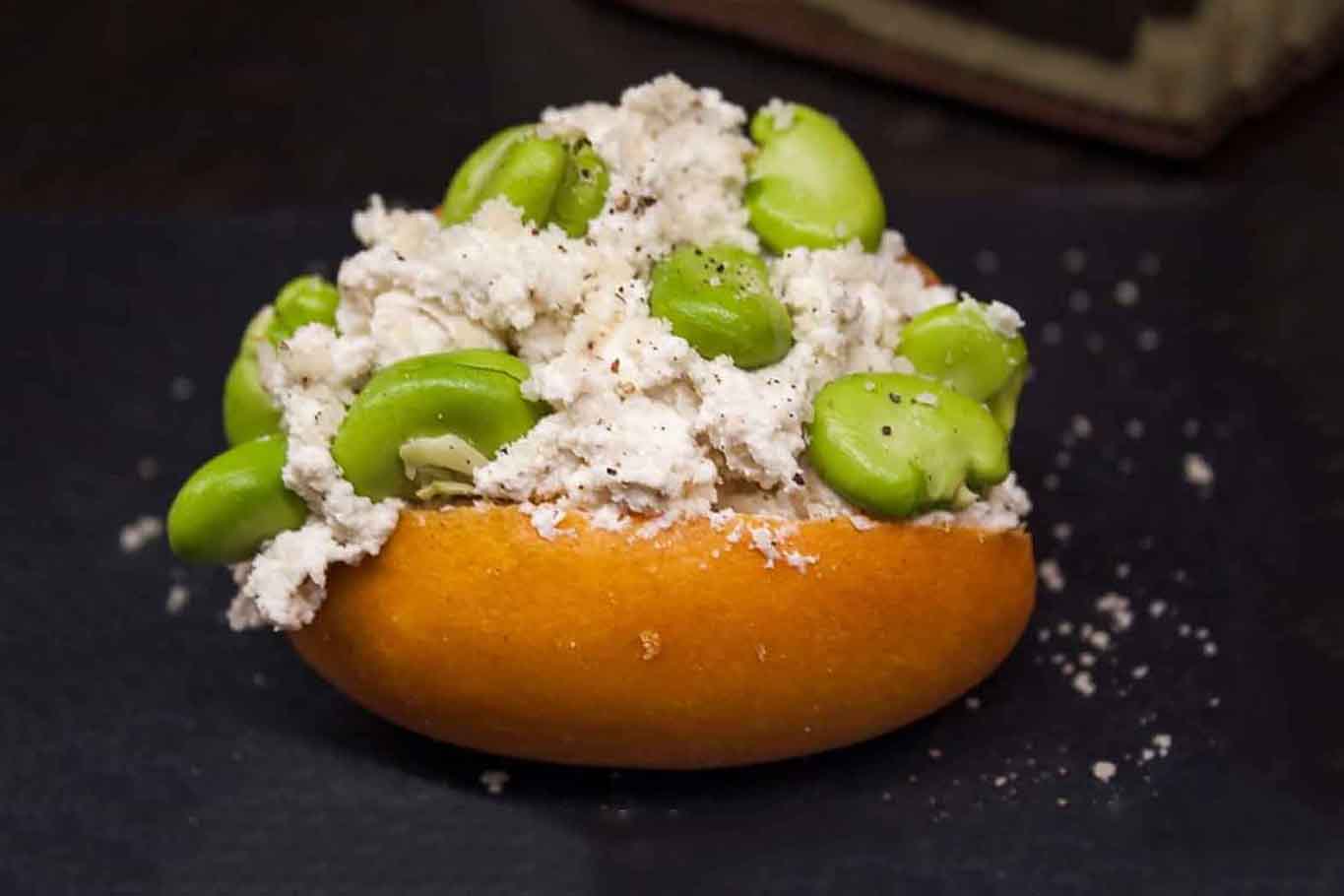 maritozzo fave e pecorino