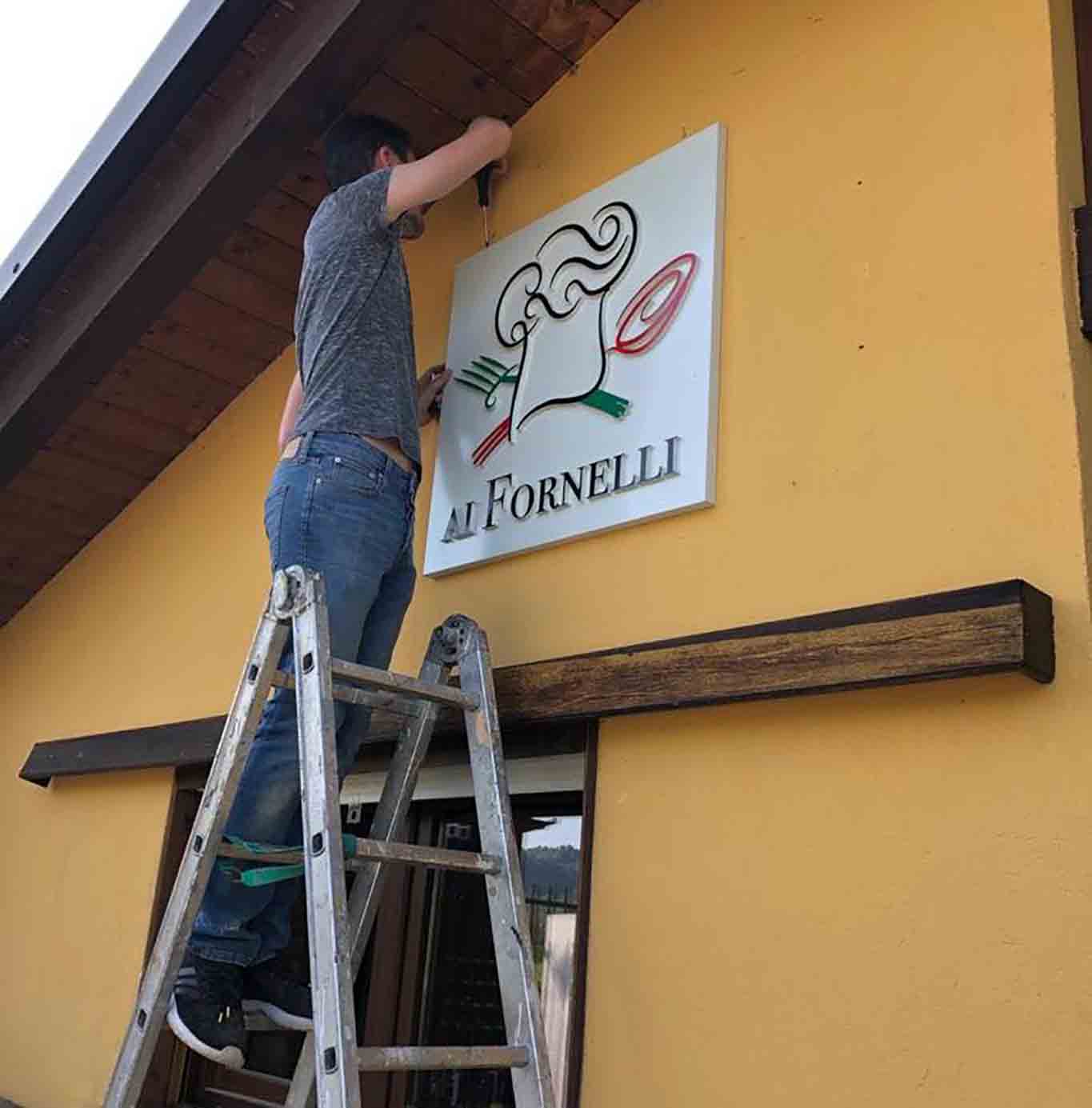 ristorante ai fornelli chiude coronavirus