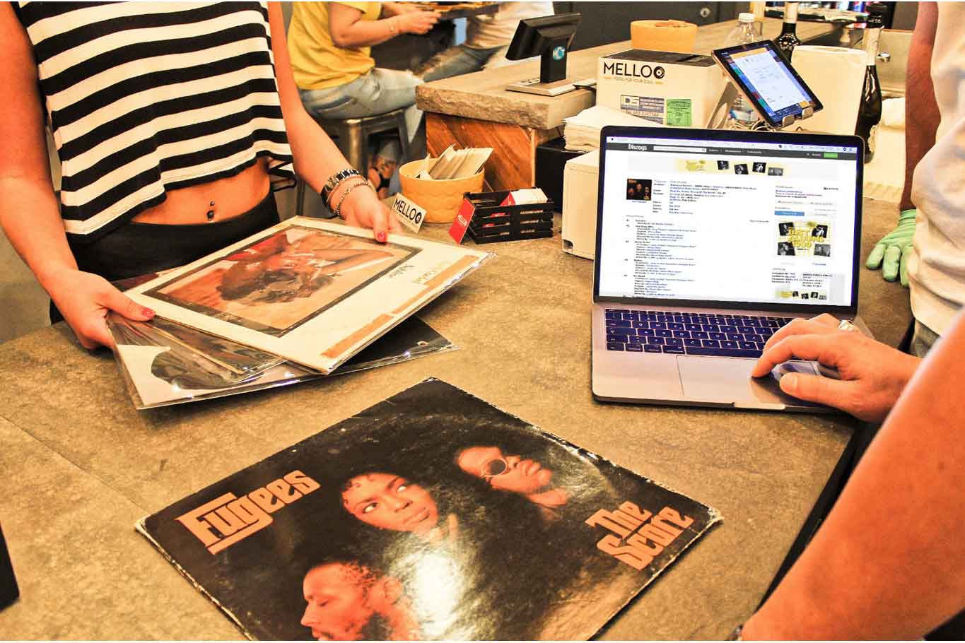 Vinyl Coin Melloo pizzeria Firenze LP fugees