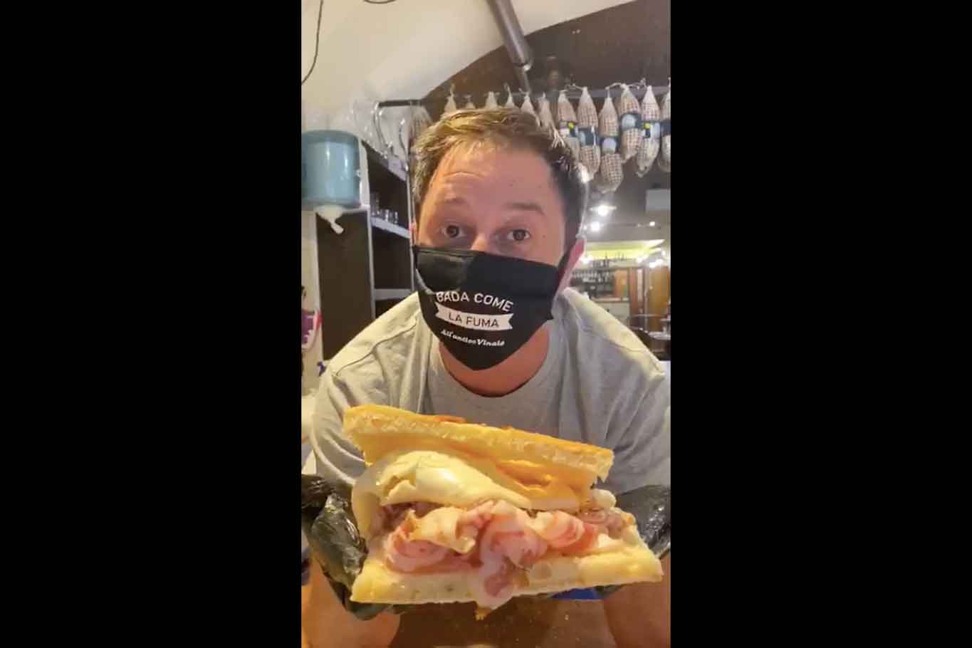 la schiacciata dellantico vinaio per la sede di milano