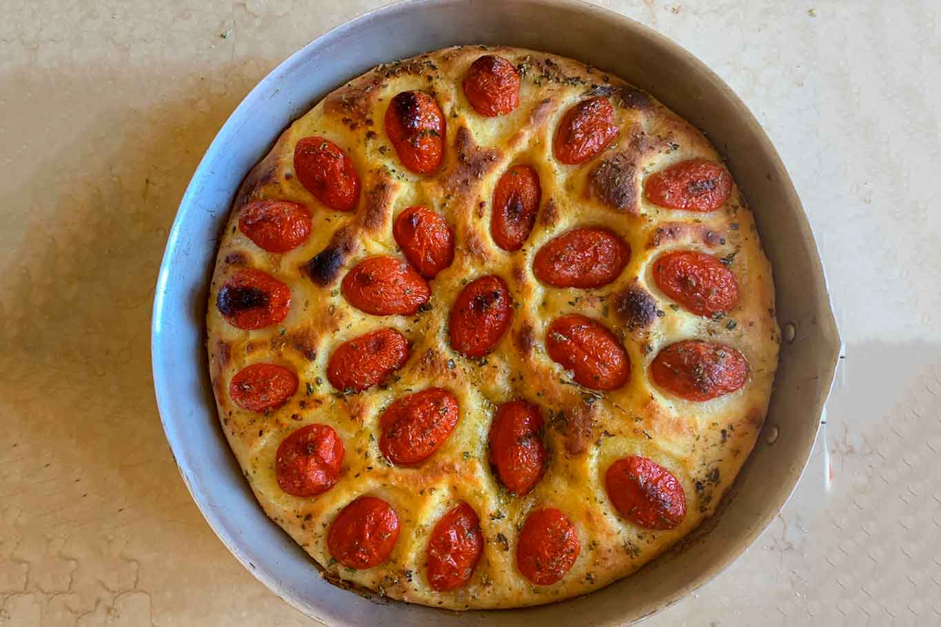 FOCACCIA BARESE ricetta originale con tutti i consigli