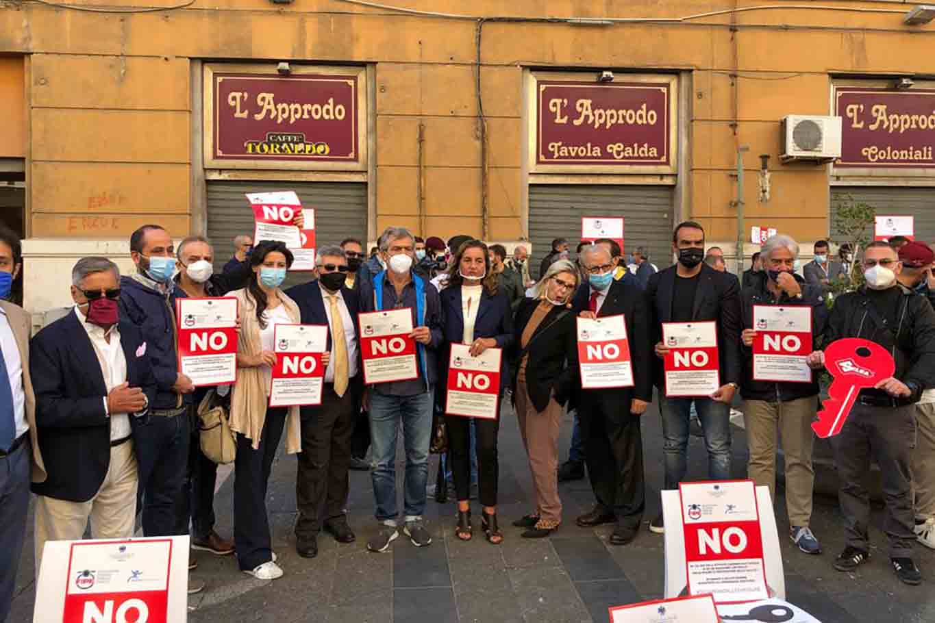 proteste ristoratori Napoli