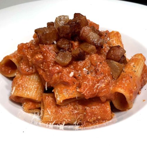 rigatoni amatriciana ricetta